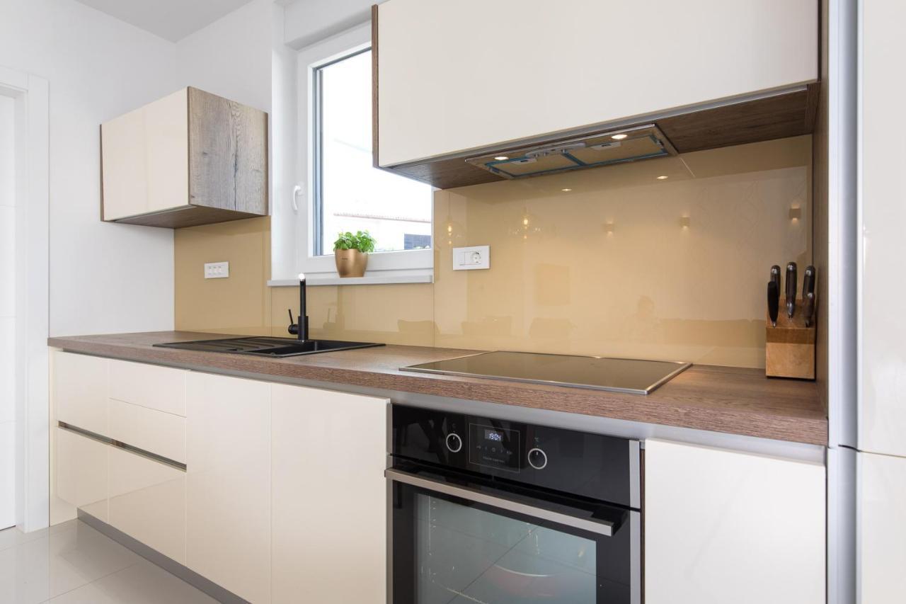 Apartament Orfeo Krk Town Zewnętrze zdjęcie